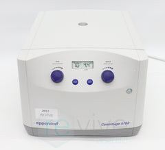 Eppendorf 5702 Centrifuge with A-4-38 Rotor Buckets